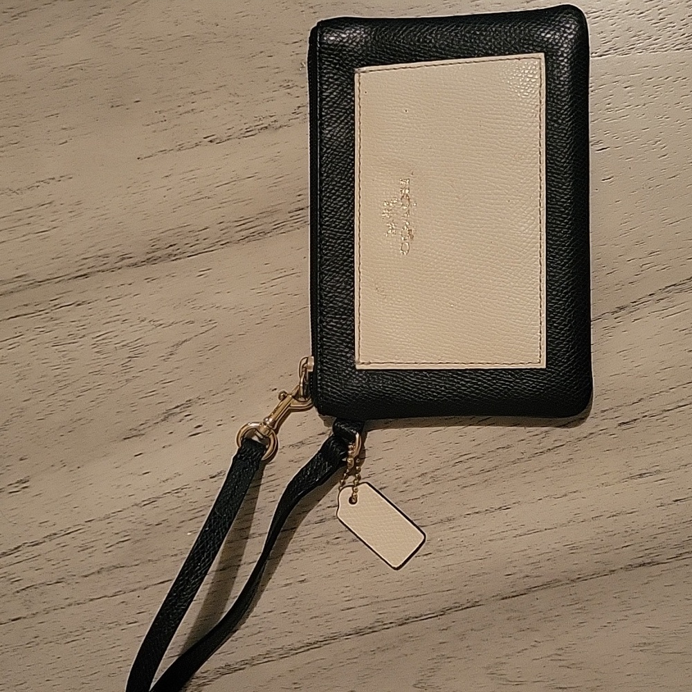 Coach Black and Cream Leather Wristlet